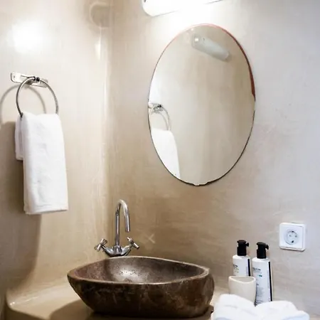 بيت للعطل House Suites - Psarou *