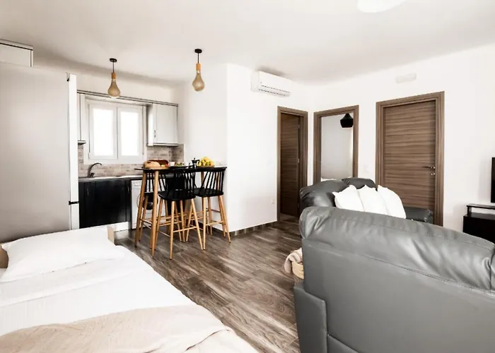 House Suites - Psarou Vakantiehuis *